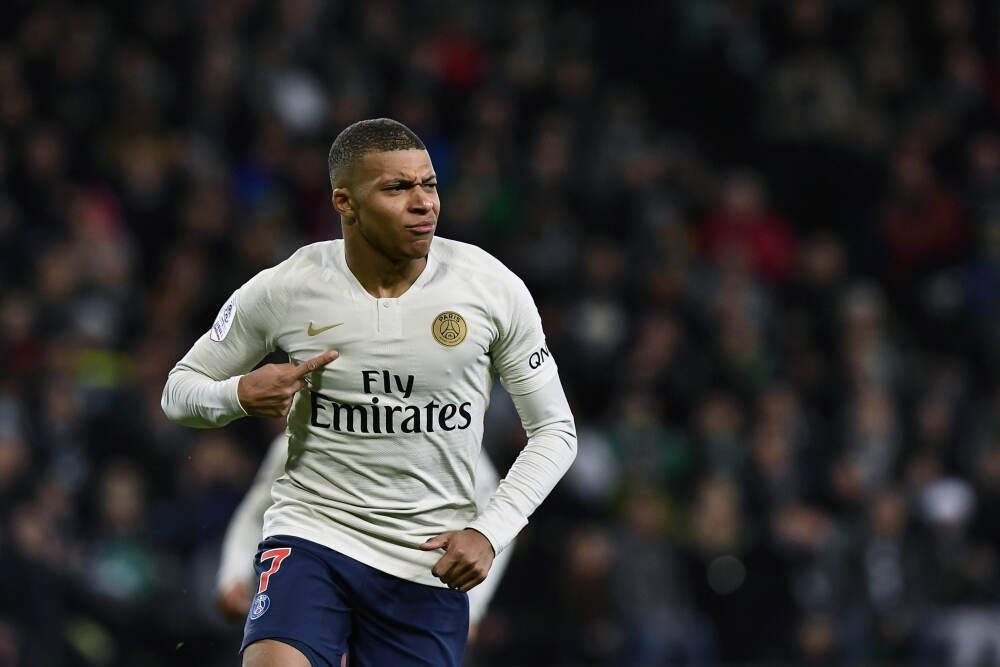 包钢股份成交暴增37%! 织布机行情要结束? 3个硬信号说透实情